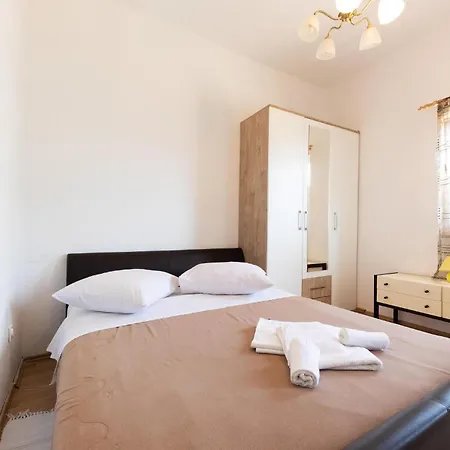 Gorgeous In With Wifi